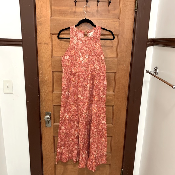 Universal Thread Dresses & Skirts - NWT Universal Thread Floral Dress
